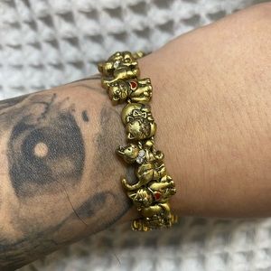 Cute little kitty bracelet